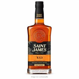 Rhum vieux Saint James VO 1 L sur fond blanc
