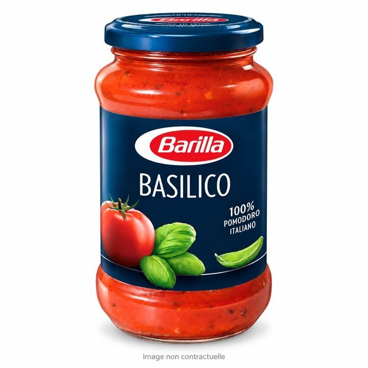 Sauce Basilico Barilla 400 g sur fond blanc